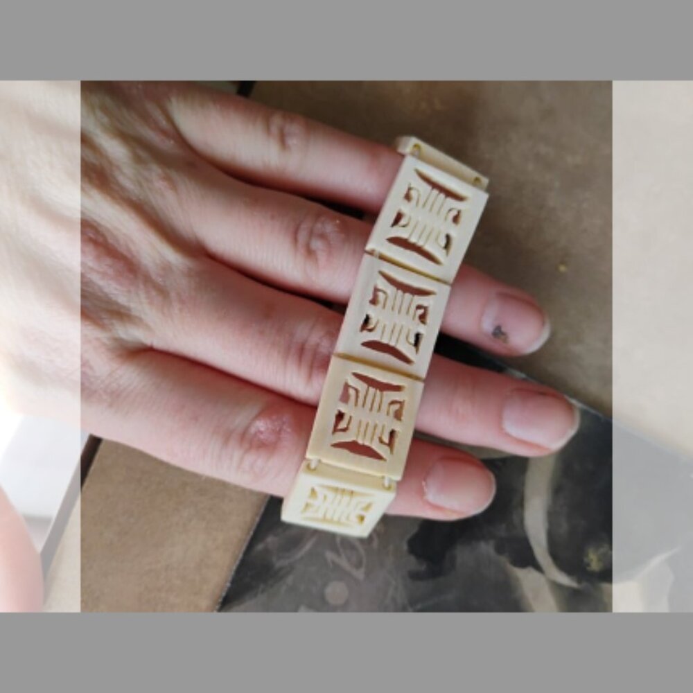 Asian inspired bracelet